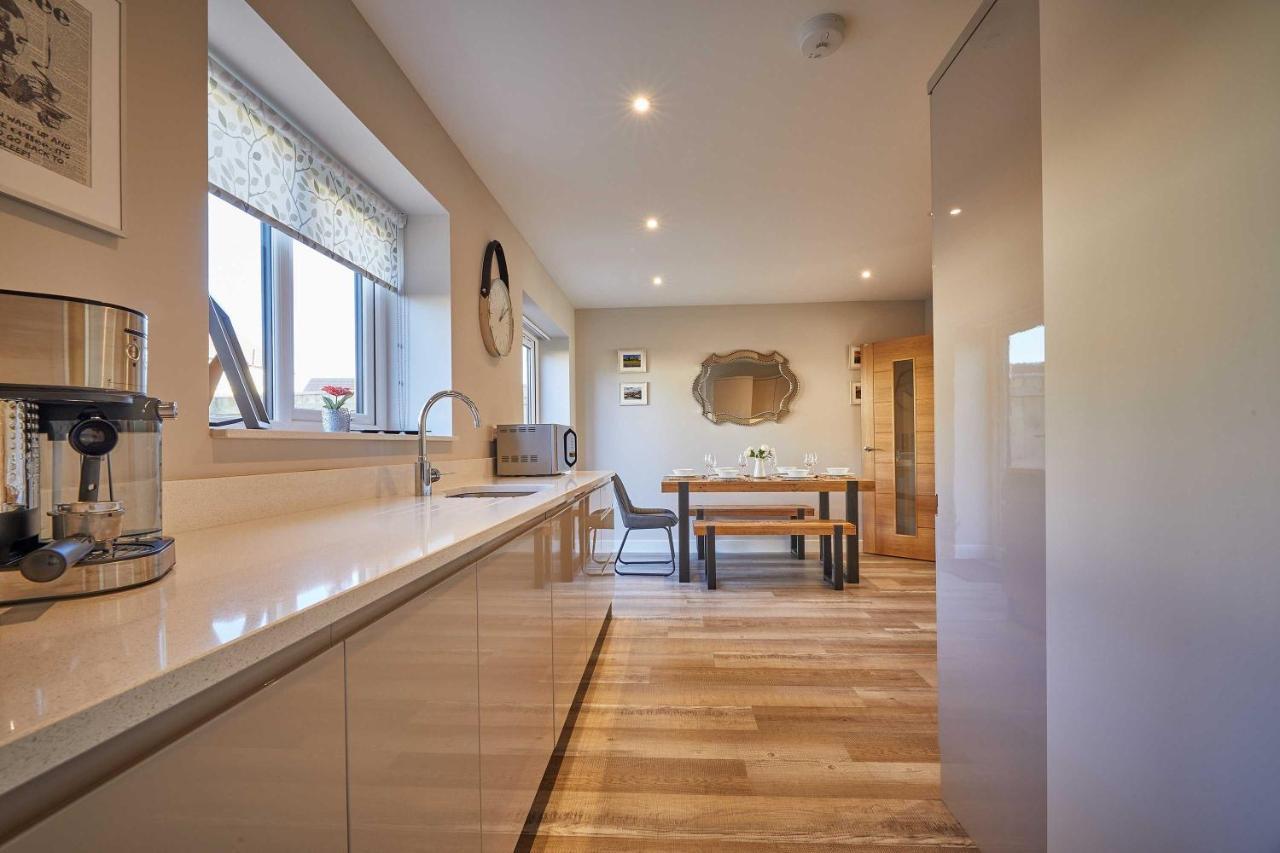 סי האוסס Host & Stay - Sunflower Cottage מראה חיצוני תמונה