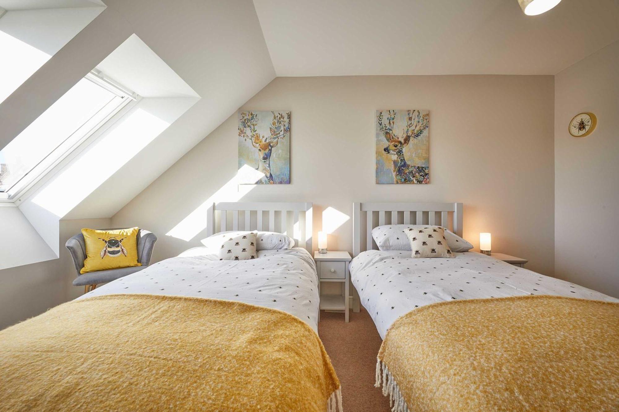סי האוסס Host & Stay - Sunflower Cottage מראה חיצוני תמונה